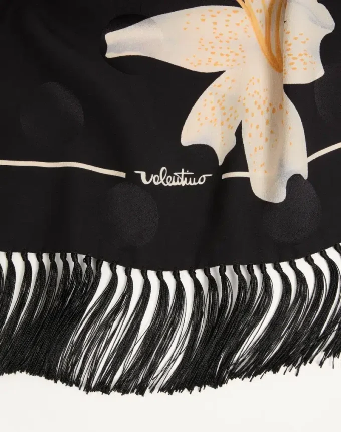 Apres L’Hiver Lilium Silk Scarf