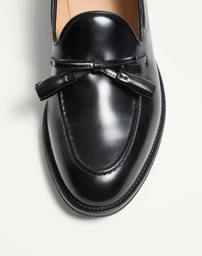 Bowshire Loafer In Shiny Calfskin