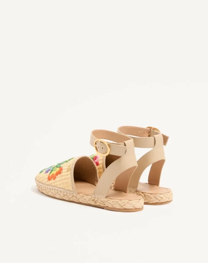 Bribri Raffia Sandal with Floral Embroidery