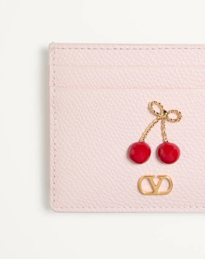 Cherryfic Cardholder in grainy calfskin Cherryfic Cardholder in grainy calfskin