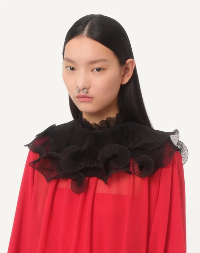 Chiffon Collar