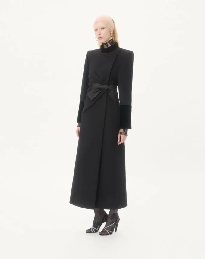 Compact Drap Coat