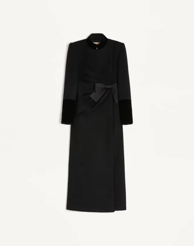 Compact Drap Coat