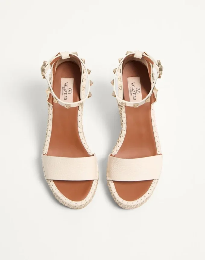 Double Rockstud Grainy Calfskin Wedge Sandal 105 Mm