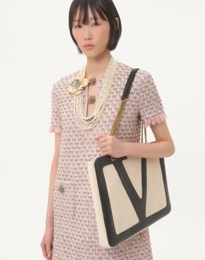 Embroidered Ribbon Tweed Short Dress Embroidered Ribbon Tweed Short Dress