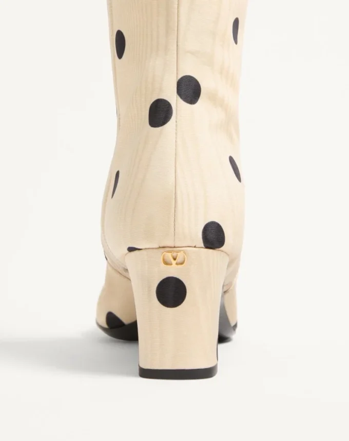 Equivoque Boot In Moiré Plus De Pois Fabric 60Mm Equivoque Boot In Moiré Plus De Pois Fabric 60Mm