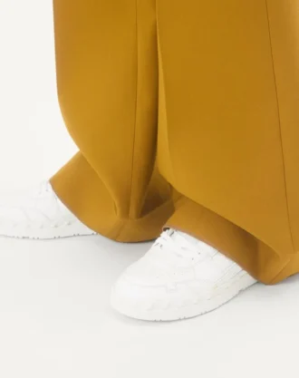 freedots low top sneaker in calfskin 1 330x417 - Freedots Low-Top Sneaker In Calfskin