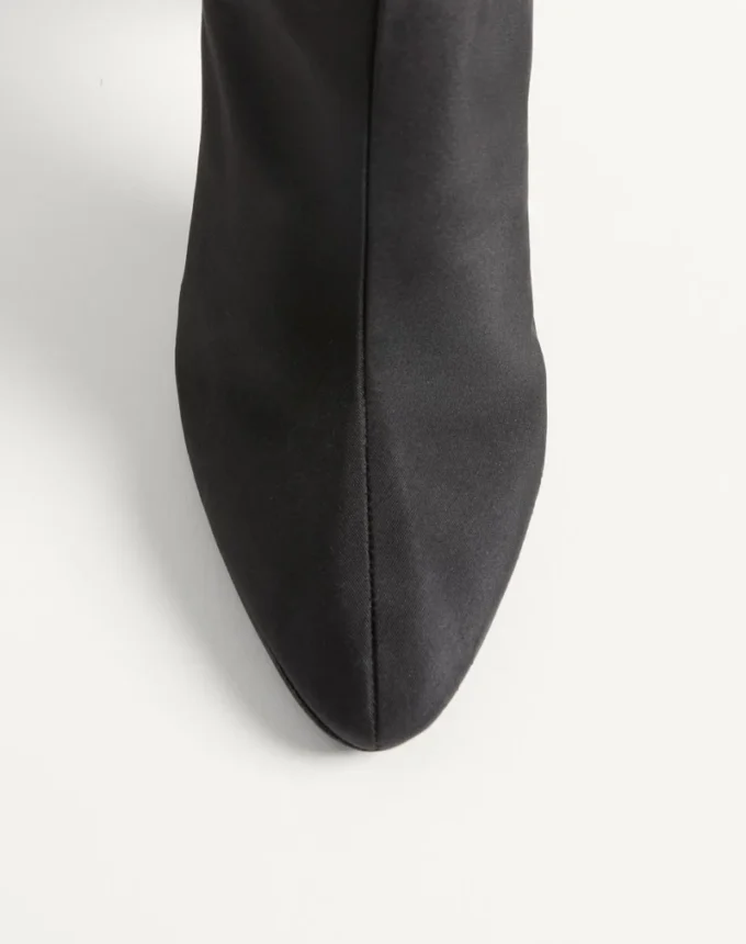 Hotty Shantung Fabric Boot With Feathers 100MM Hotty Shantung Fabric Boot With Feathers 100MM