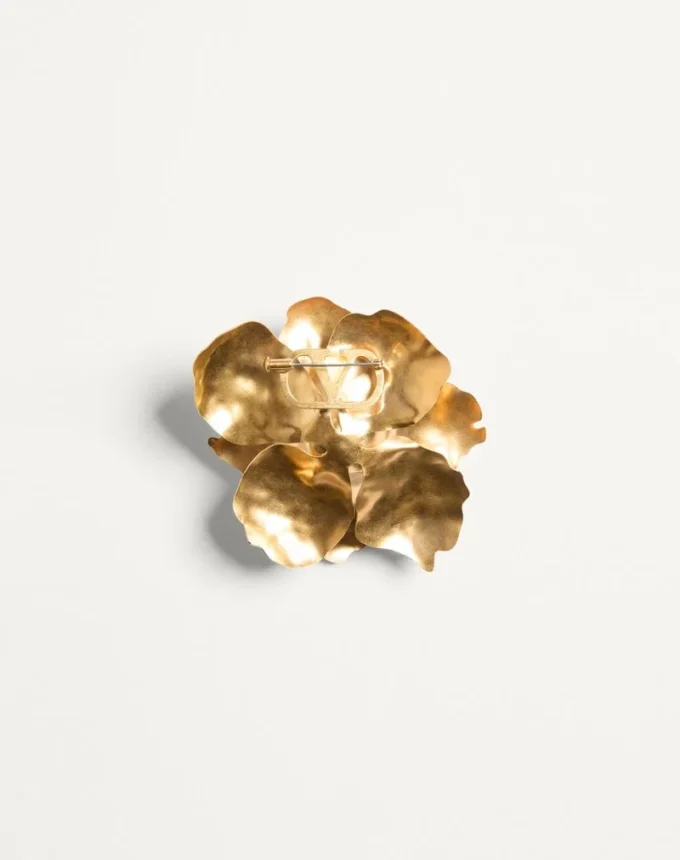 Jardin Aquatique Brooch In Metal, Fabric And Shells