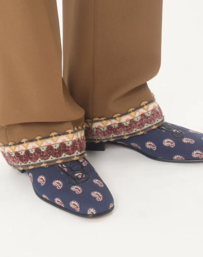 Les Alcôvettes Loafer In Voyage Imaginaire Canvas Fabric