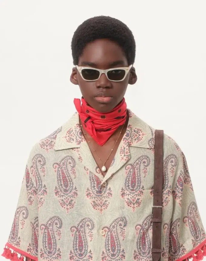 Lightweight Linen Bowling Shirt With Voyage Imaginaire Print