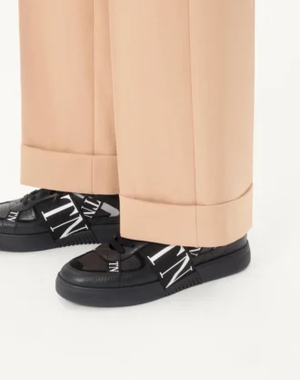 Low-Top Calfskin Vl7N Sneaker With Bands