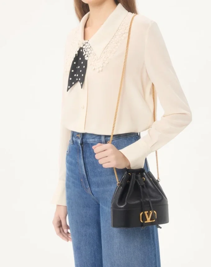 Mini Bucket Bag In Nappa With Vlogo Signature Chain