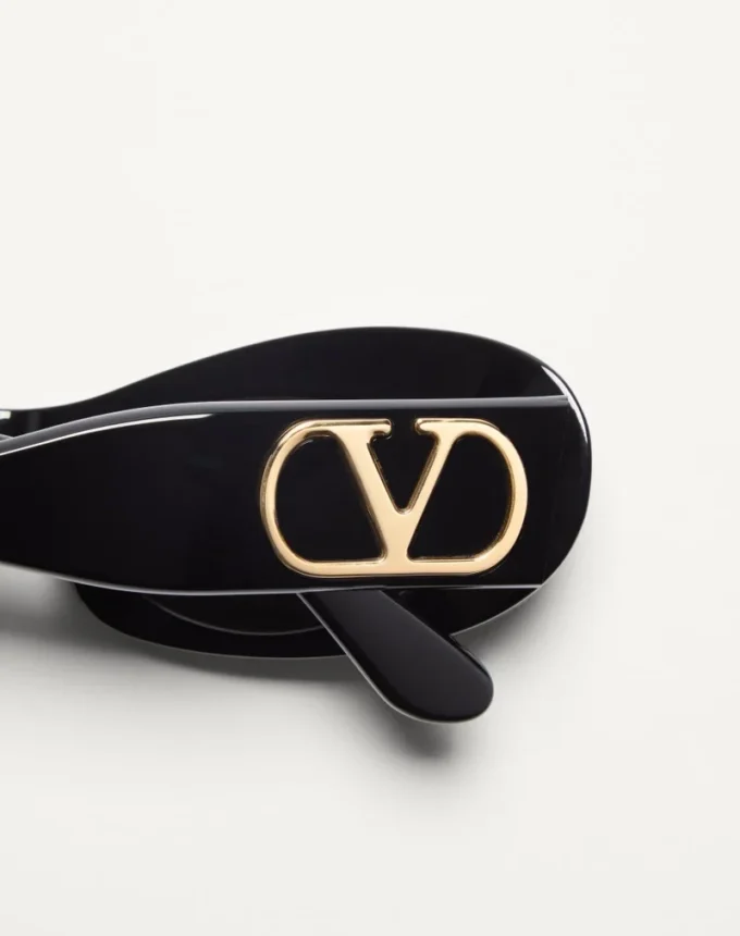 Narrow Oval Acetate Frame