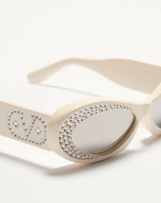 Narrow Oval Acetate Frame