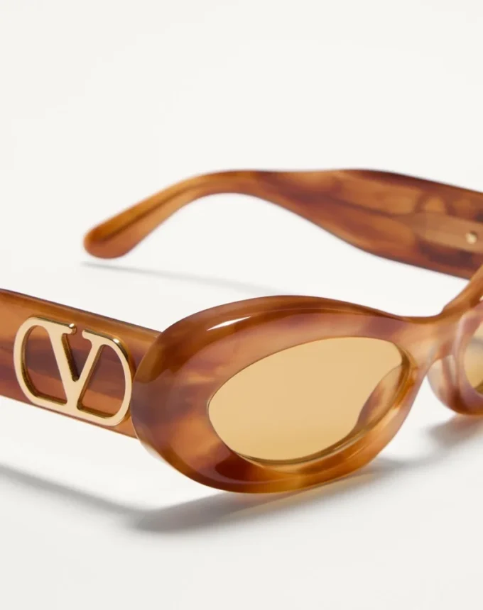 Narrow Oval Acetate Frame