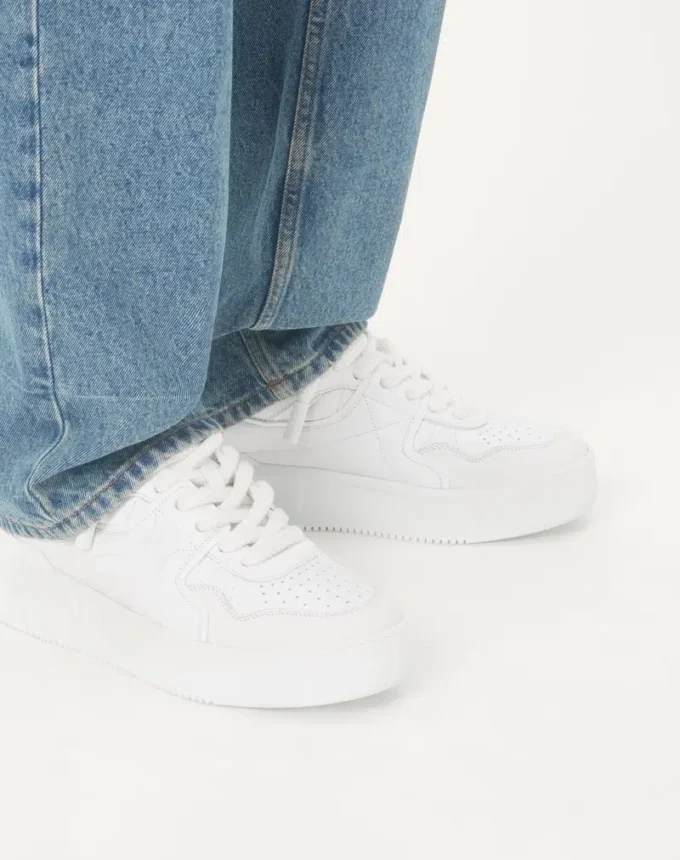 One Stud Xl Nappa Leather Low-Top Sneaker