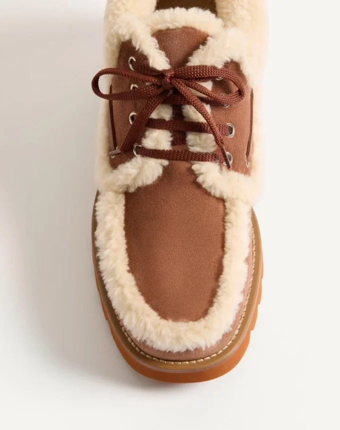 Palm Avenue Ankle Boot In Crust Leather And Wool