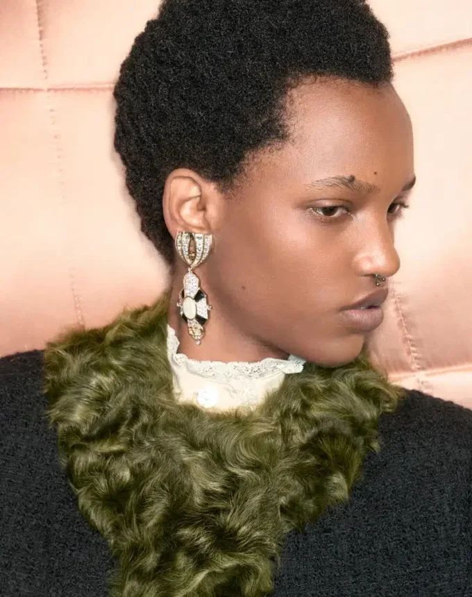 Pas Plus Earrings in Metal, Resin, Enamel, and Swarovski® Crystals