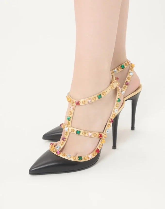 Rockstud Calfskin Pumps With Cabochon And 100Mm Crystals