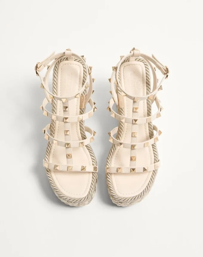 Rockstud Calfskin Wedge Sandal With Straps 95 Mm