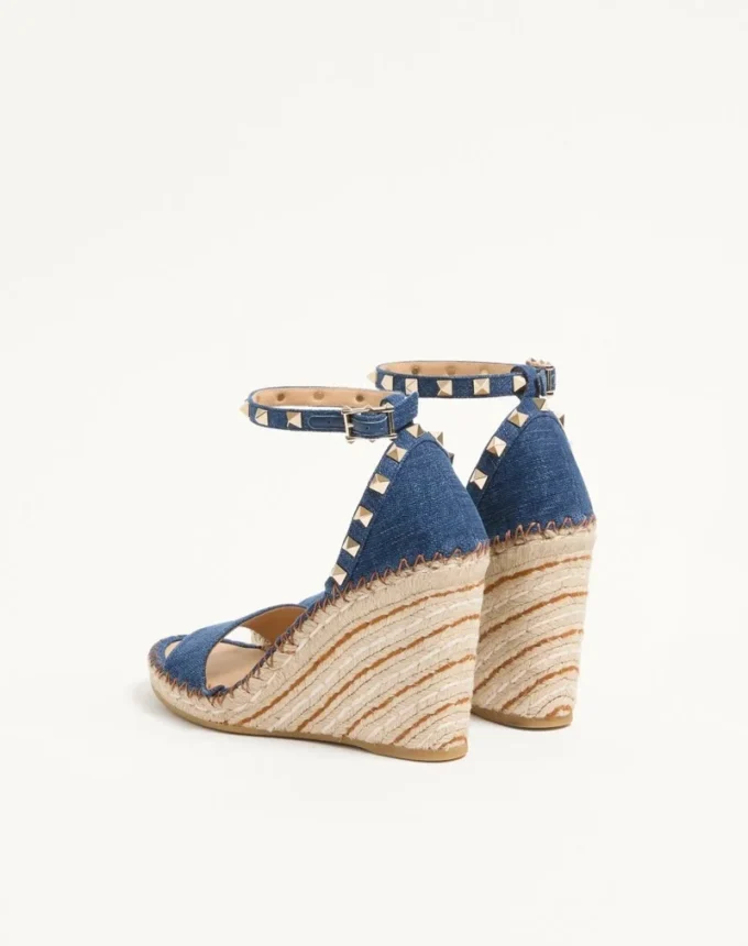 Rockstud Double Wedge Sandal In Denim 105Mm Rockstud Double Wedge Sandal In Denim 105Mm