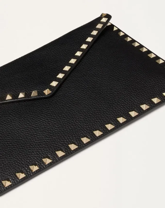 Rockstud Grainy Calfskin Envelope Pouch