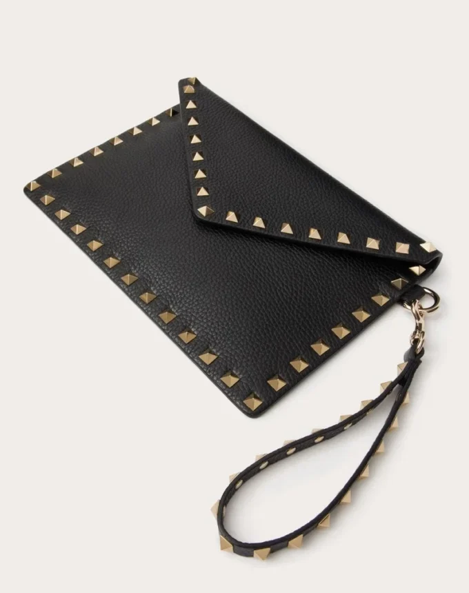 Rockstud Grainy Calfskin Pouch Rockstud Grainy Calfskin Pouch