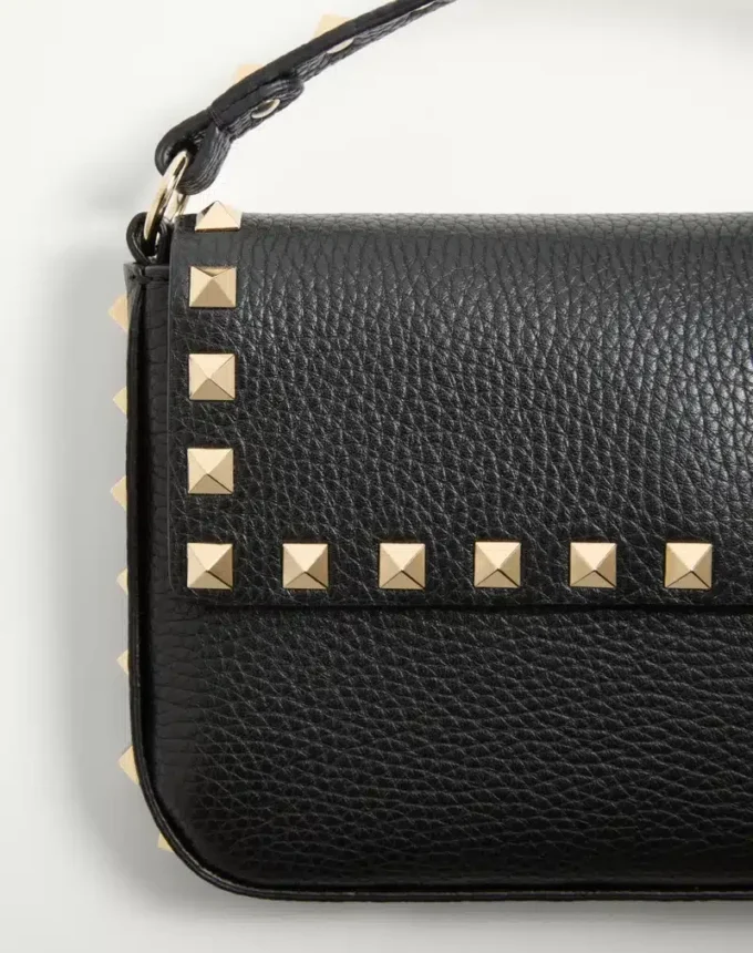 Rockstud Grainy Calfskin Pouch Rockstud Grainy Calfskin Pouch