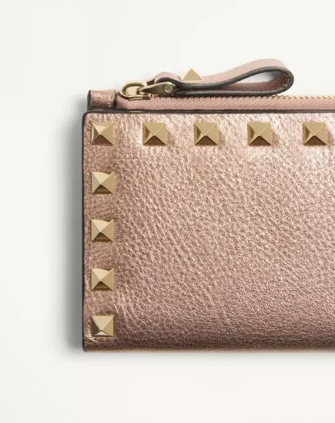 Rockstud Laminated Grainy Calfskin Card Holder With Zip Rockstud Laminated Grainy Calfskin Card Holder With Zip