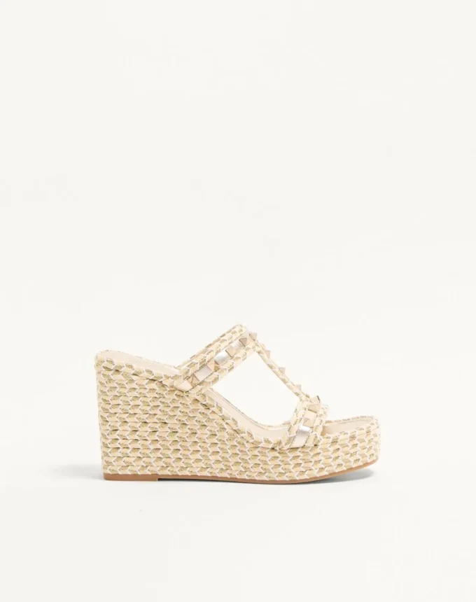 Rockstud Laminated Nappa Wedge Sandal 90 Mm