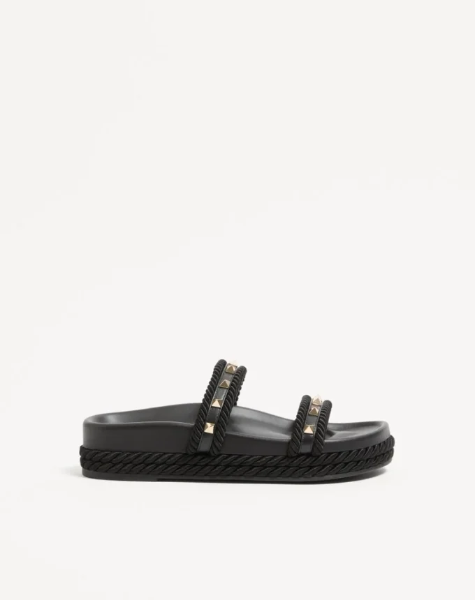 Rockstud Slide Sandal in Calfskin 20mm