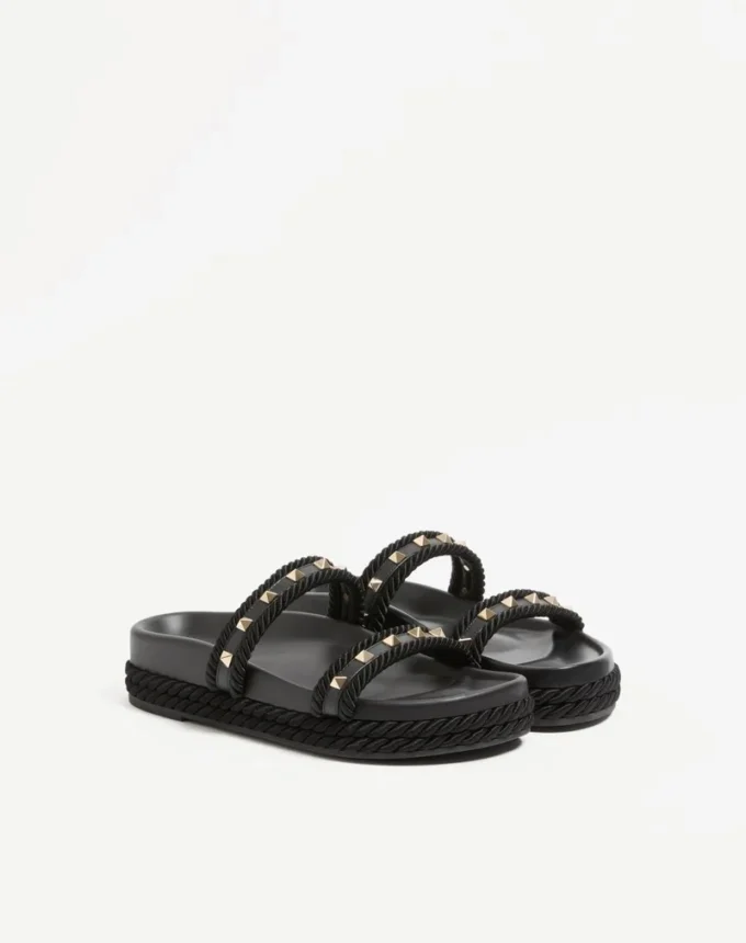 Rockstud Slide Sandal in Calfskin 20mm