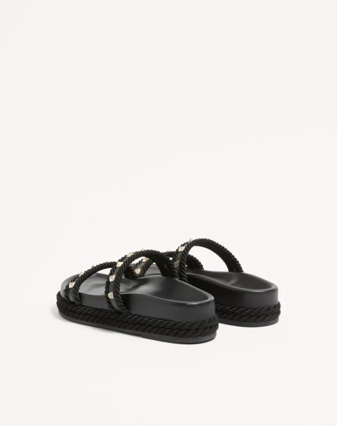 Rockstud Slide Sandal in Calfskin 20mm
