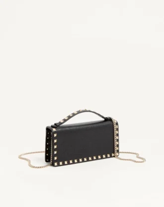 Rockstud Wallet With Chain In Grainy Calfskin