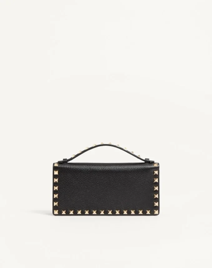Rockstud Wallet With Chain In Grainy Calfskin