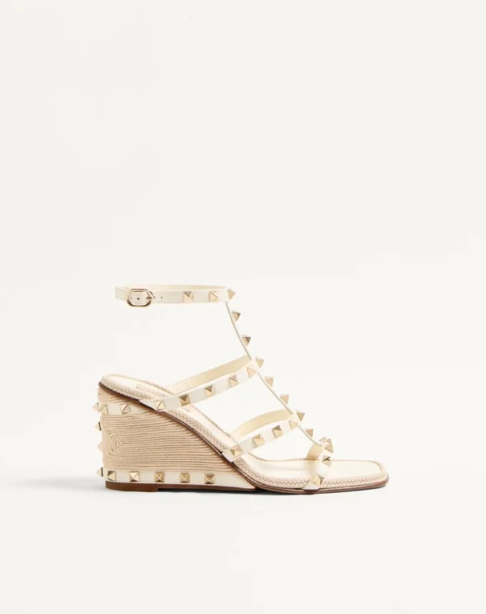 Rockstud Wedge Sandal In Calfskin With Cornely Embroidery 80Mm