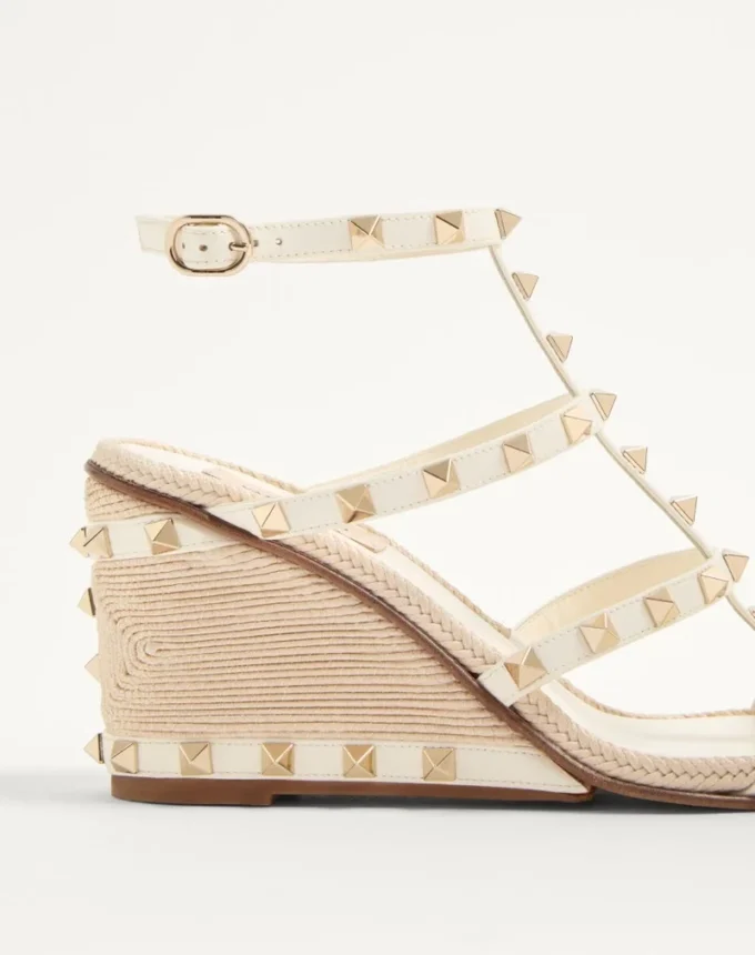 Rockstud Wedge Sandal In Calfskin With Cornely Embroidery 80Mm