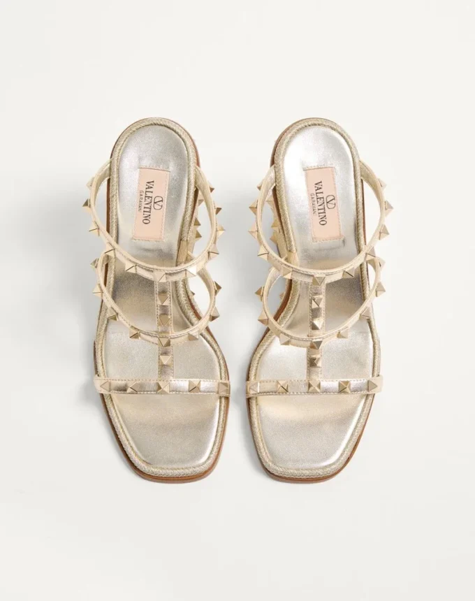 Rockstud Wedge Sandal In Laminated Nappa With Cornely Embroidery 100Mm Rockstud Wedge Sandal In Laminated Nappa With Cornely Embroidery 100Mm