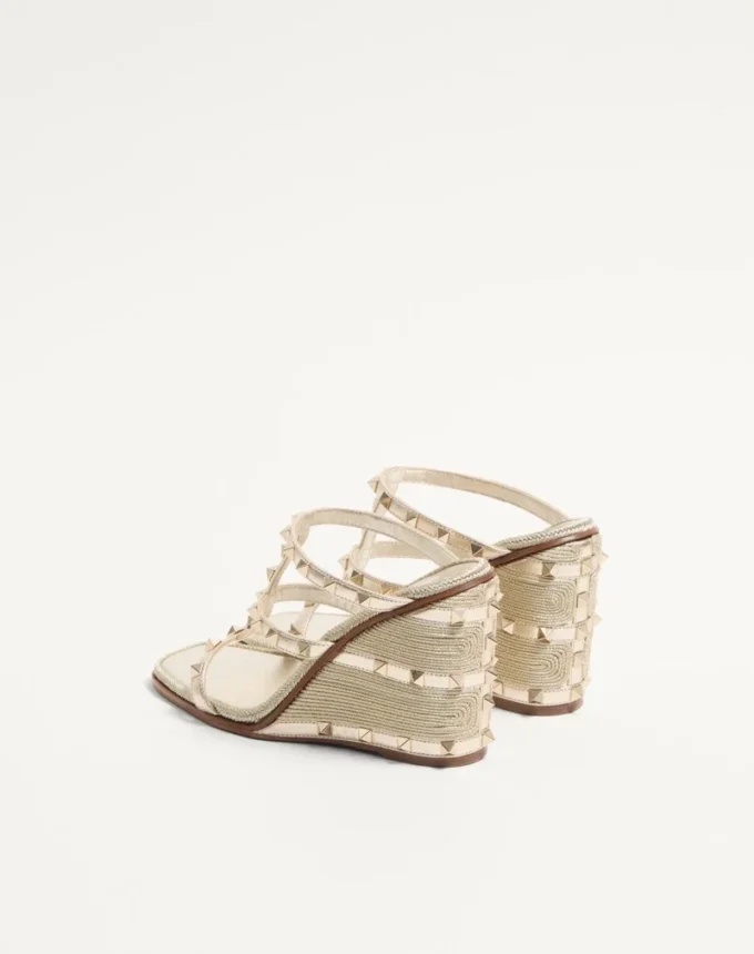 Rockstud Wedge Sandal In Laminated Nappa With Cornely Embroidery 100Mm Rockstud Wedge Sandal In Laminated Nappa With Cornely Embroidery 100Mm
