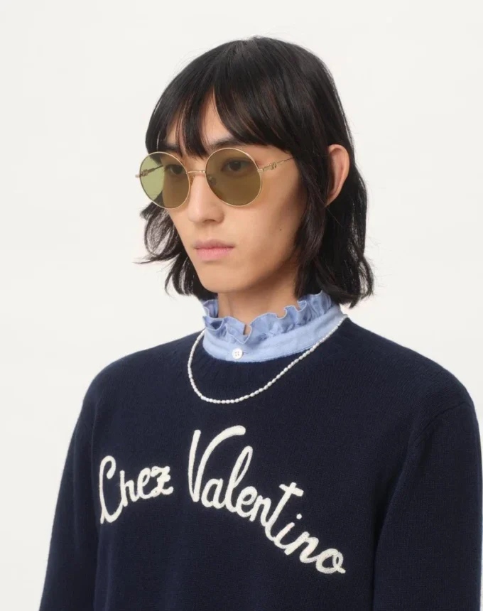 Round Oversized Metal Frame