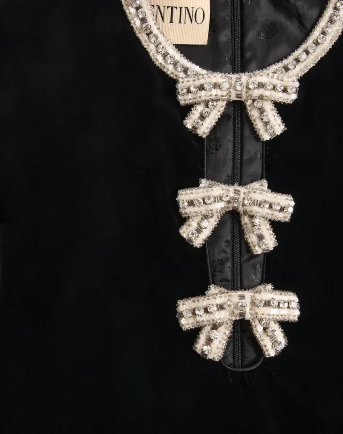 Short Dress in Embroidered Sablé Velvet Short Dress in Embroidered Sablé Velvet