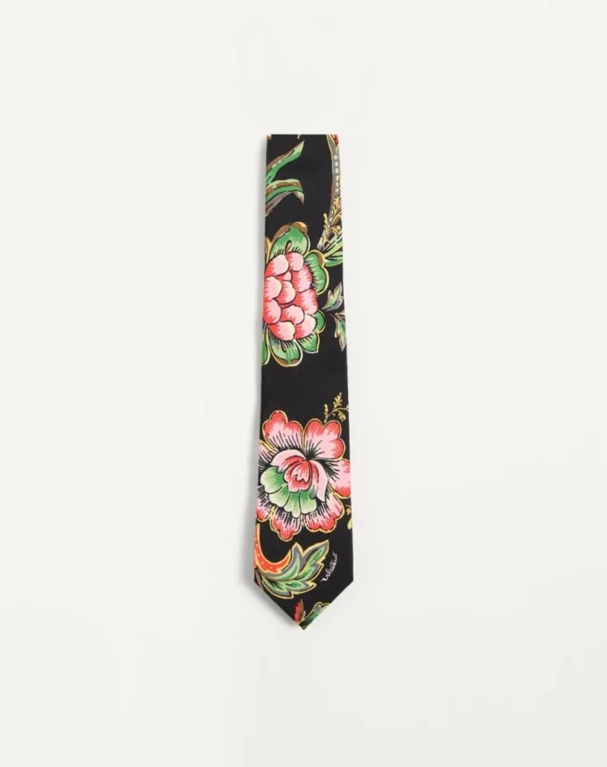 Silk Tie With Papier Floral Pattern