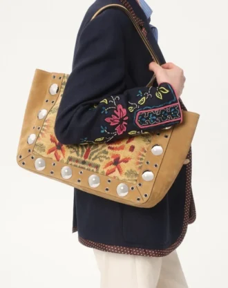 Single-Breasted Linen Jacket With Beaded Embroidery And Patches