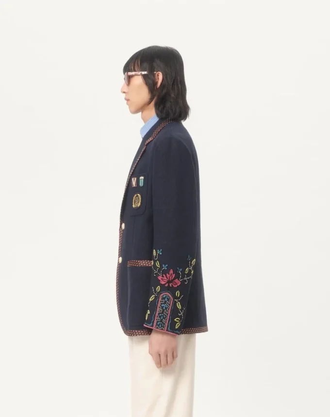 Single-Breasted Linen Jacket With Beaded Embroidery And Patches Single-Breasted Linen Jacket With Beaded Embroidery And Patches