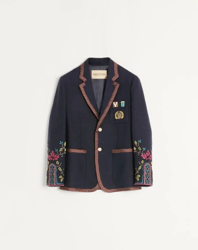 Single-Breasted Linen Jacket With Beaded Embroidery And Patches Single-Breasted Linen Jacket With Beaded Embroidery And Patches