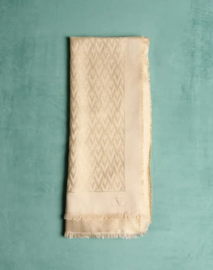 Toute La V Stole In Silk, Viscose And Cashmere