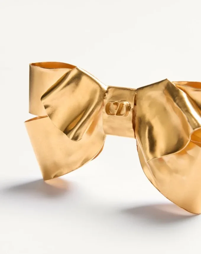 Trop Chou Metal Brooch