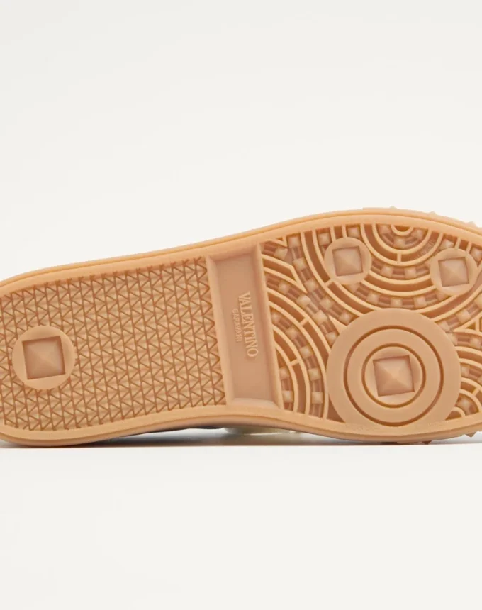 Upvillage Low Top Sneaker In Crust Leather And Nylon Upvillage Low Top Sneaker In Crust Leather And Nylon