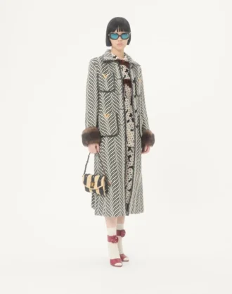 Valentino Garavani DeVain Small Shoulder Bag In Raffia With Wave Pattern